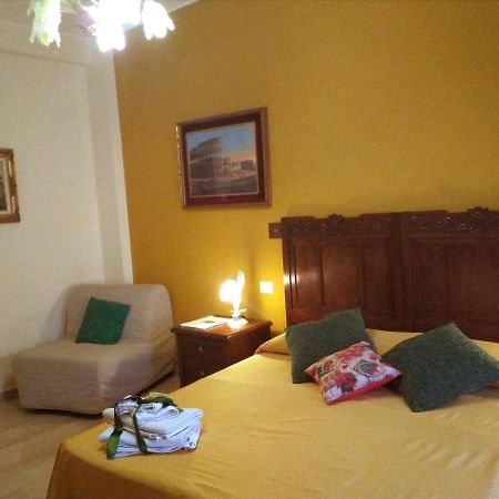 B&B Il Mito Di Roma Luaran gambar